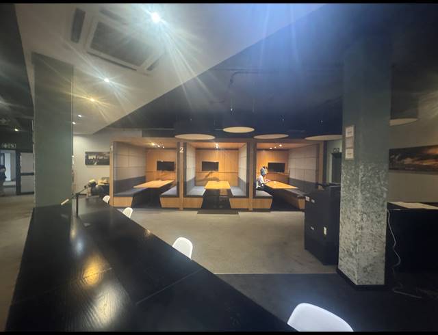 314M² OFFICE TO LET IN WYNBERG